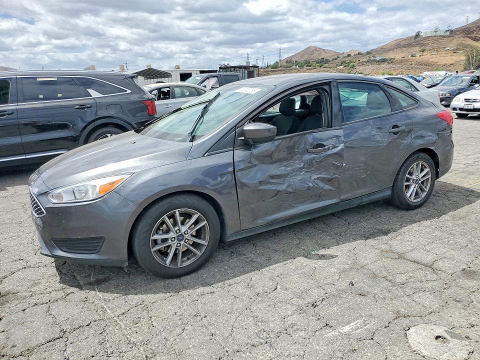 2018 FORD FOCUS SE - 1