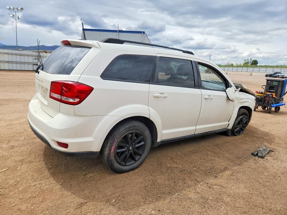 2018 DODGE JOURNEY SXT 3