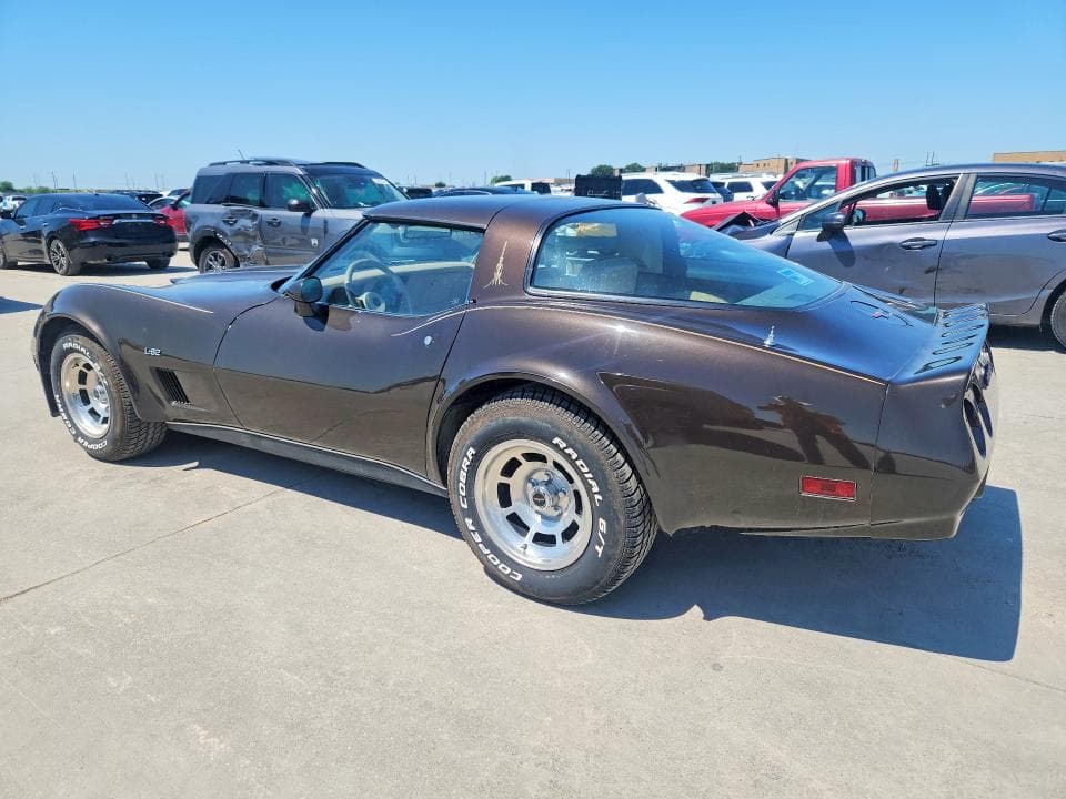1980 CHEV CORVETTE 2