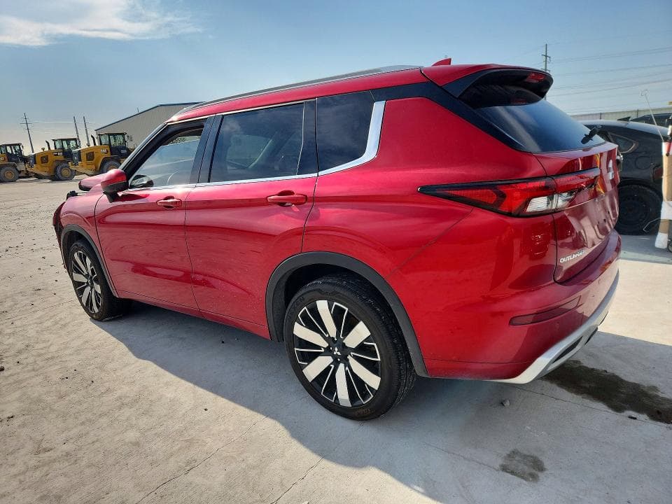 2022 MITSUBISHI OUTLANDER SEL 2