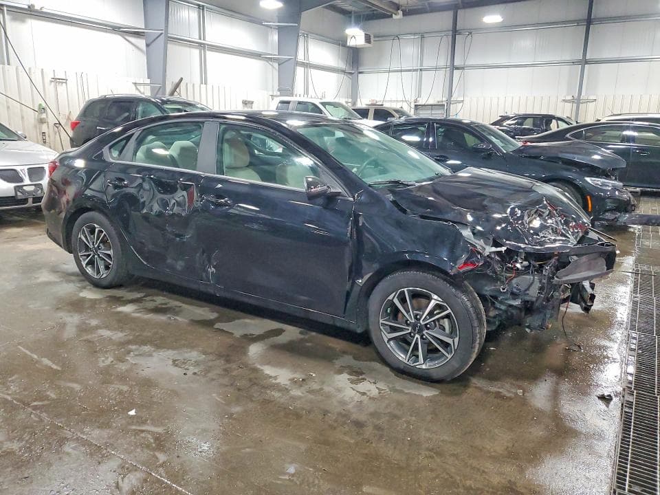 2022 KIA FORTE LXS 4