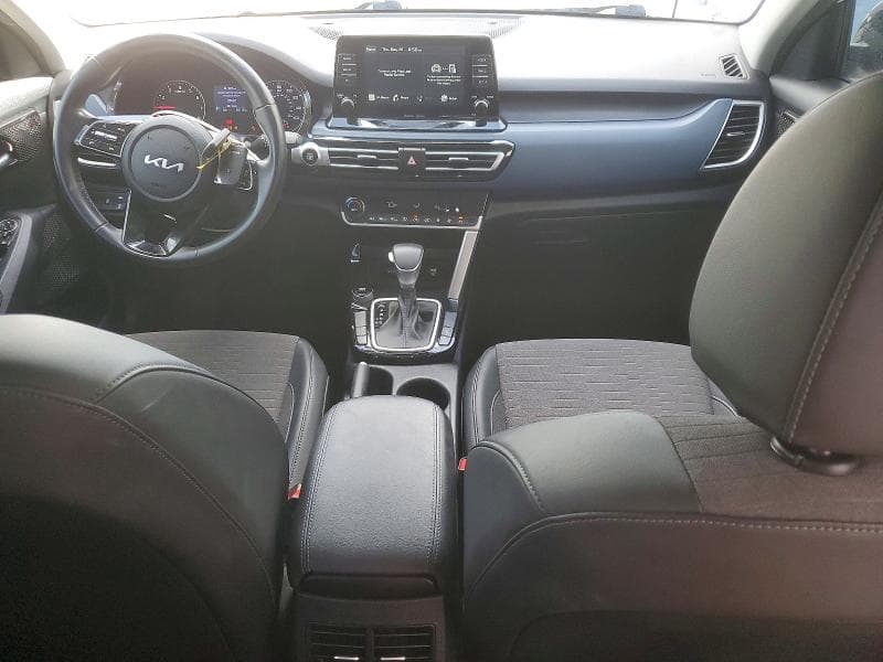 2023 KIA SELTOS S 15