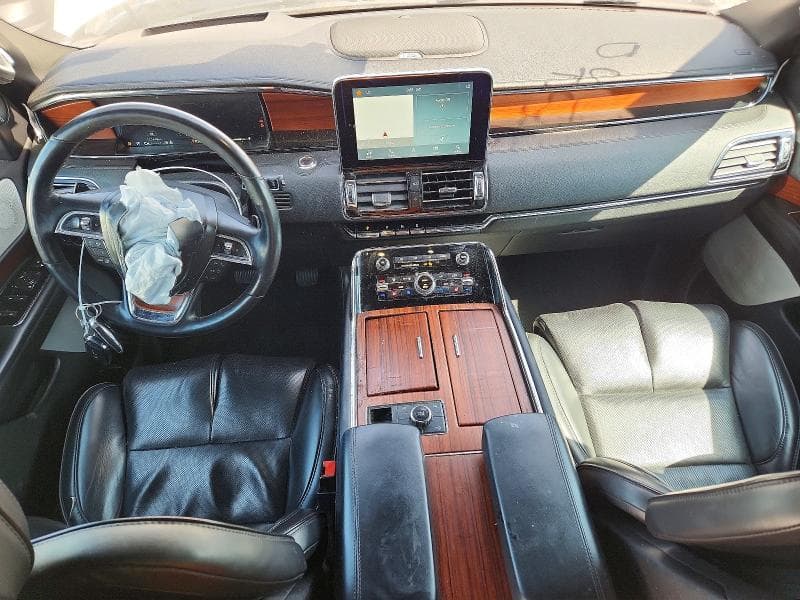 2019 LINCOLN NAVIGATOR RESERVE 8