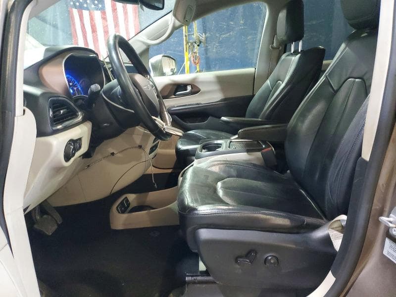 2017 CHRYSLER PACIFICA TOURING L PLUS 7