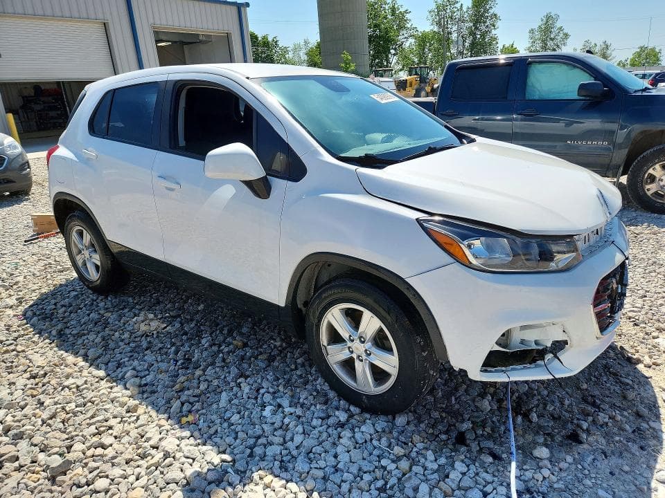 2020 CHEVROLET TRAX LS 4