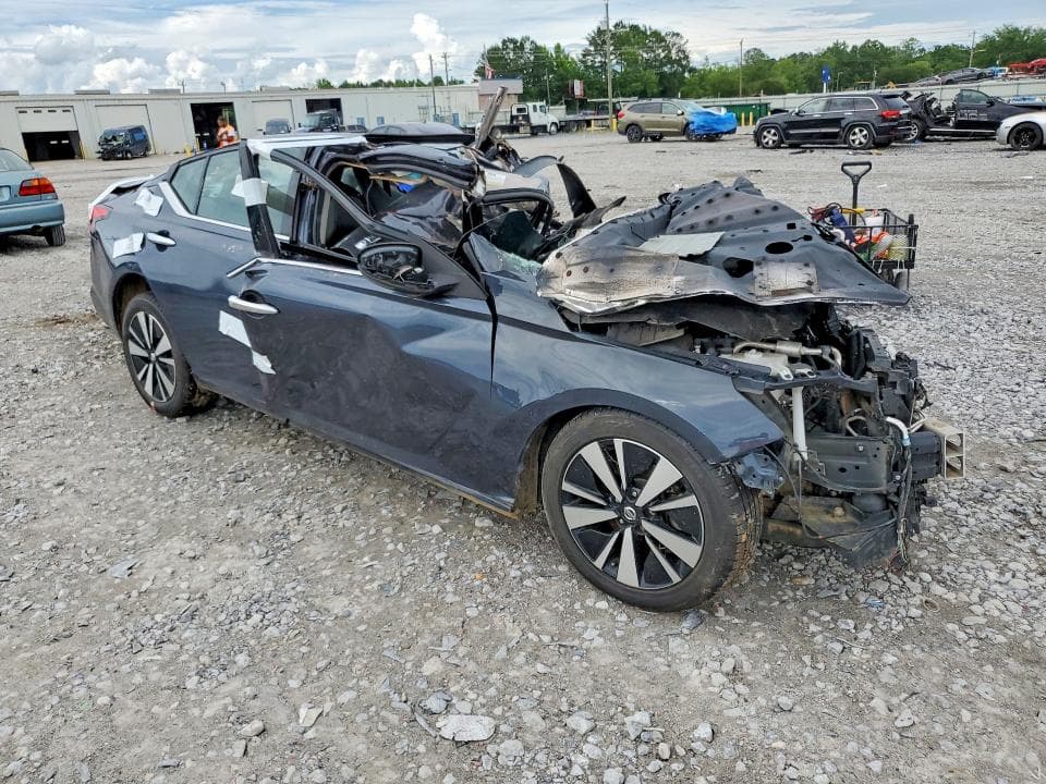 2019 NISSAN ALTIMA SL 4