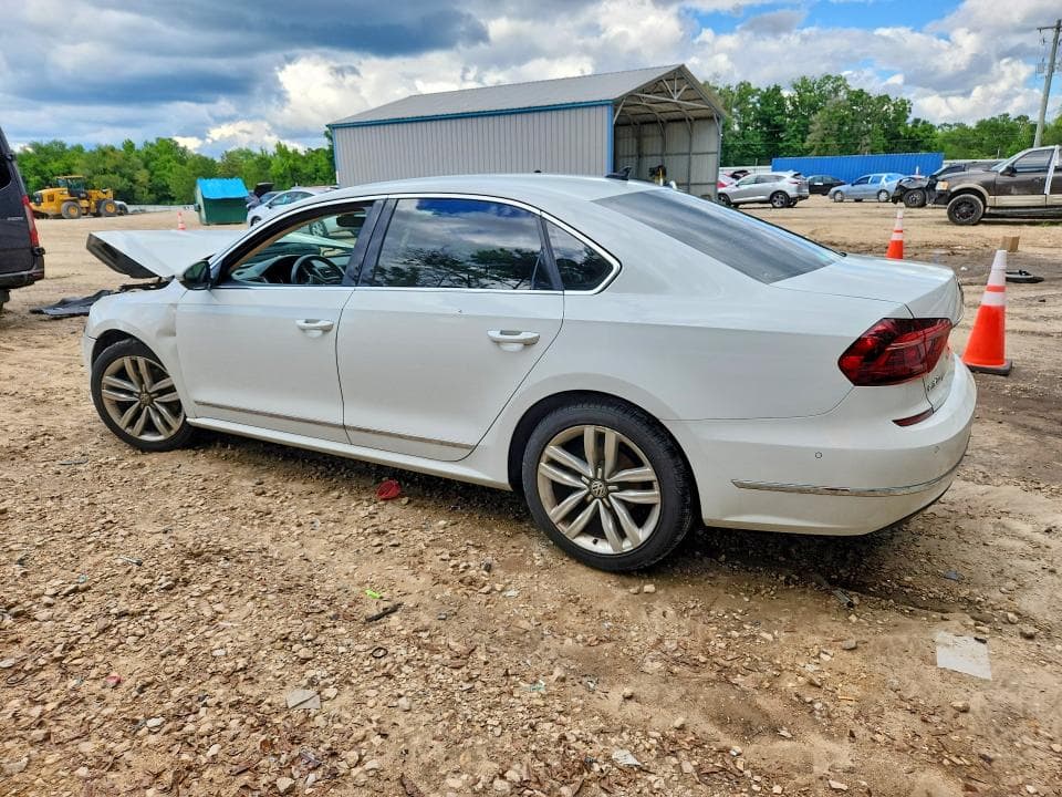 2017 VOLKSWAGEN PASSAT SEL PREMIUM 2