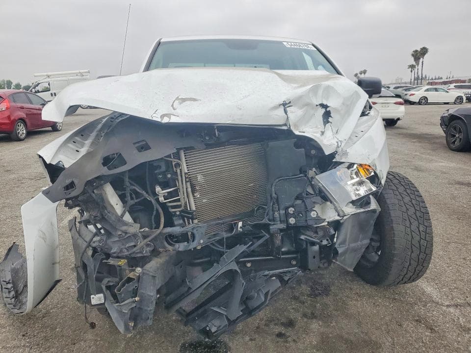 2019 RAM 1500 CLASSIC SLT 5