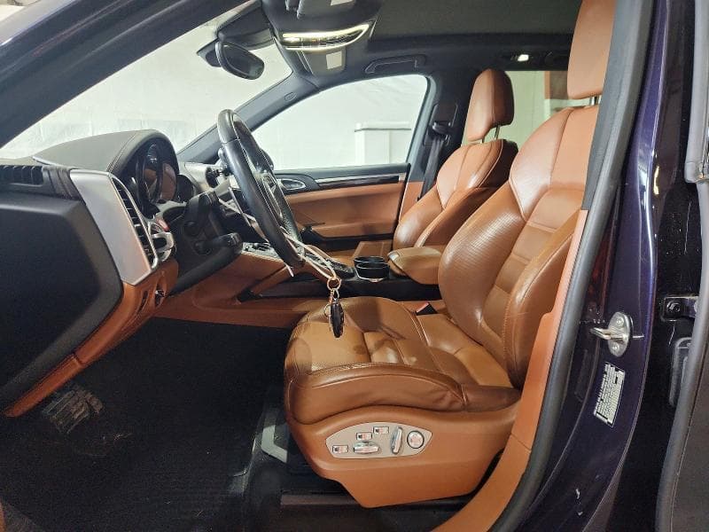 2017 PORSCHE CAYENNE 7
