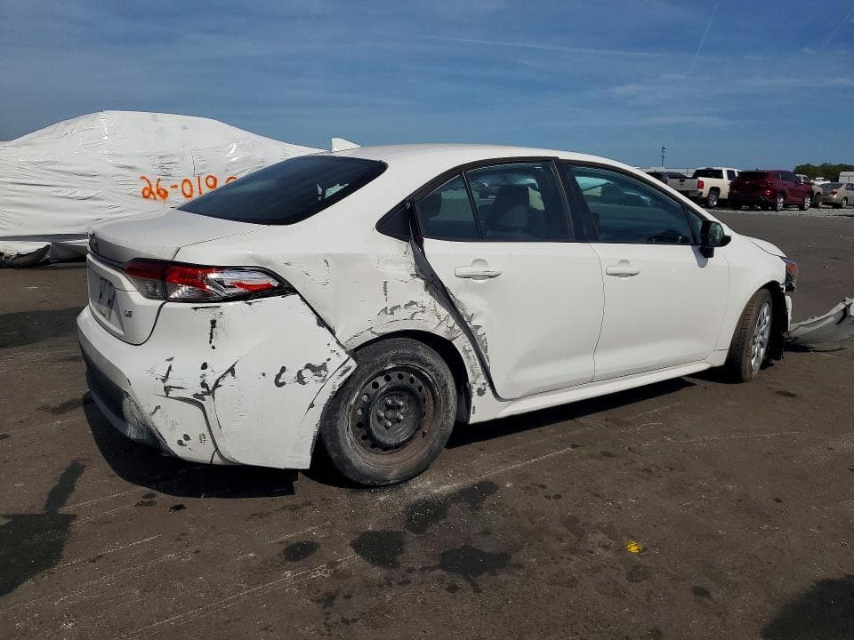 2023 TOYOTA COROLLA LE 3
