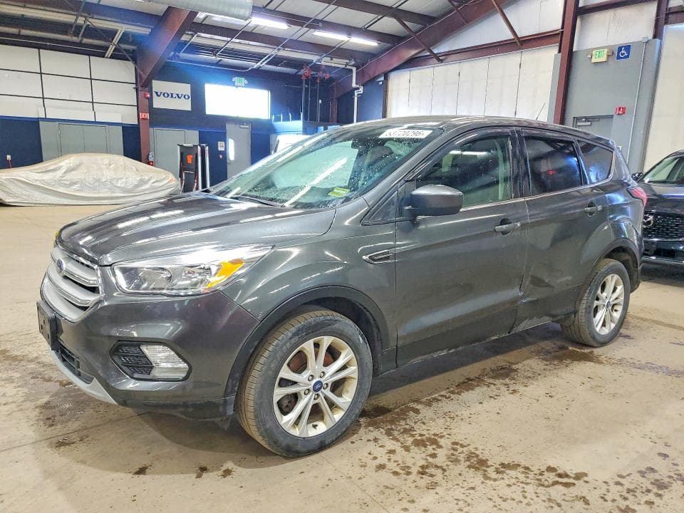 2019 FORD ESCAPE SE - 1