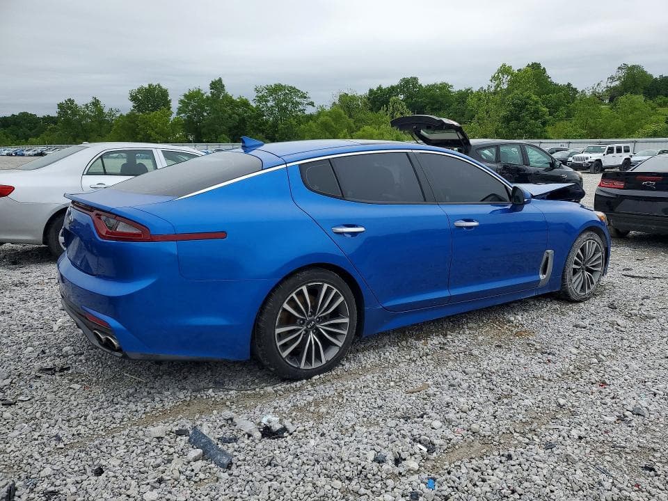 2018 KIA STINGER PREMIUM 3