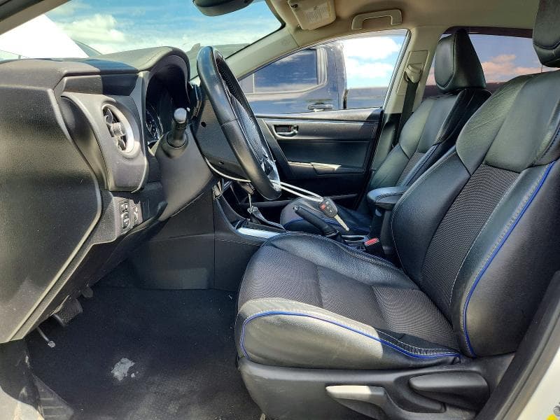 2017 TOYOTA COROLLA SE 7