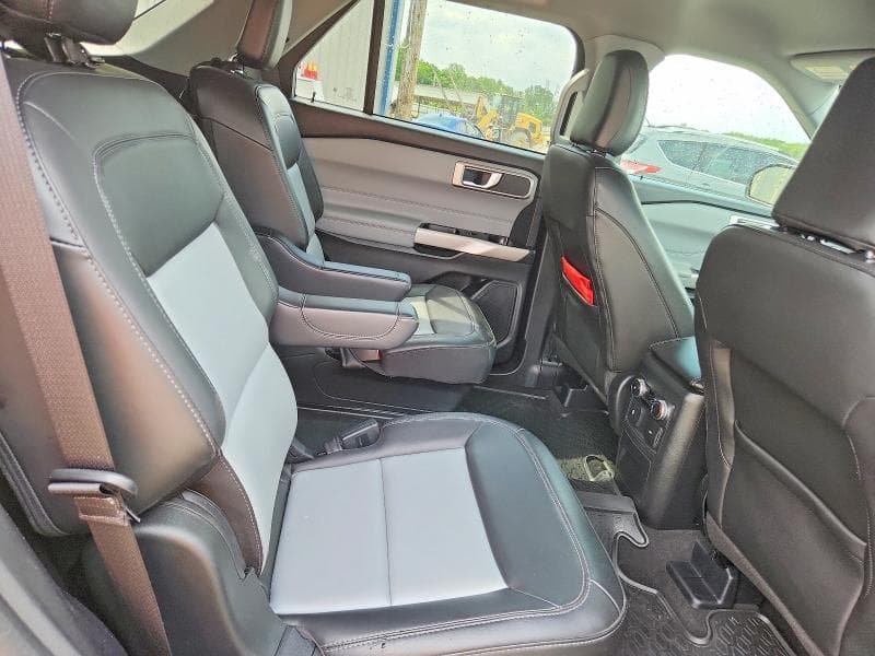 2023 FORD EXPLORER XLT 11