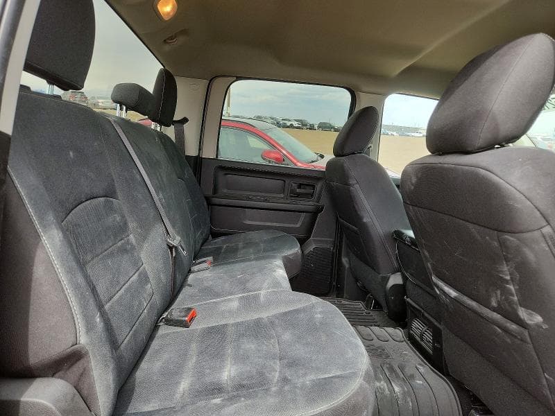 2024 RAM 1500 CLASSIC TRADESMAN 10