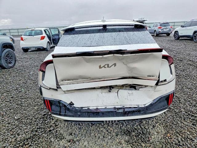 2023 KIA EV6 6