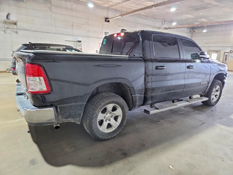 2021 RAM 1500 BIG HORN 3