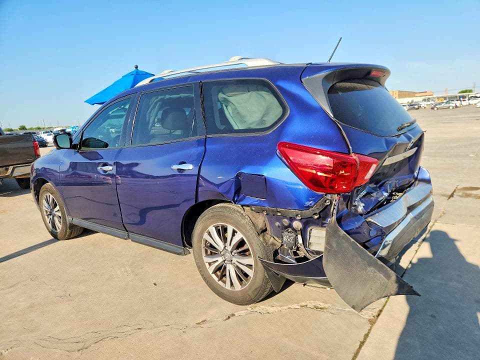2017 NISSAN PATHFINDER SL 2