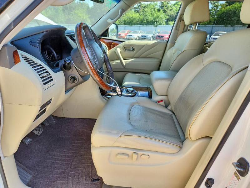 2017 INFINITI QX80 BASE 7