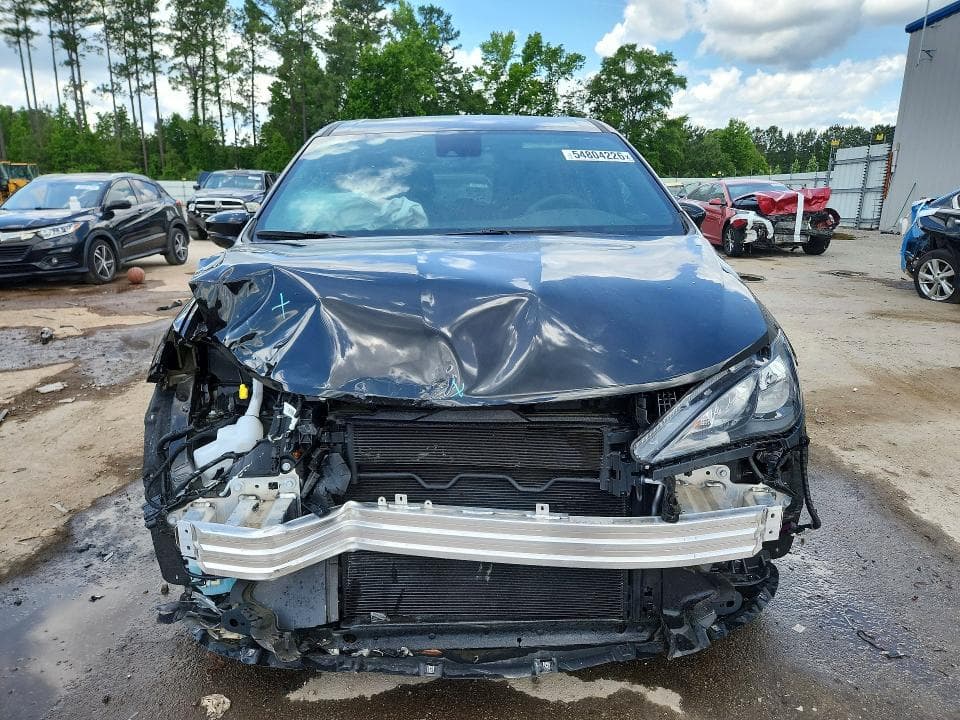 2025 CHRYSLER VOYAGER LX 5