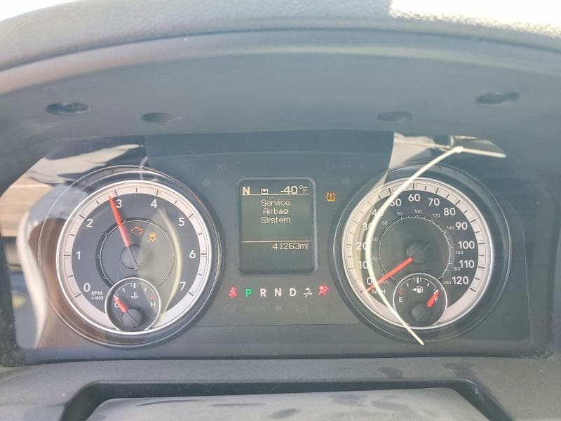 2022 RAM 1500 CLASSIC TRADESMAN 9