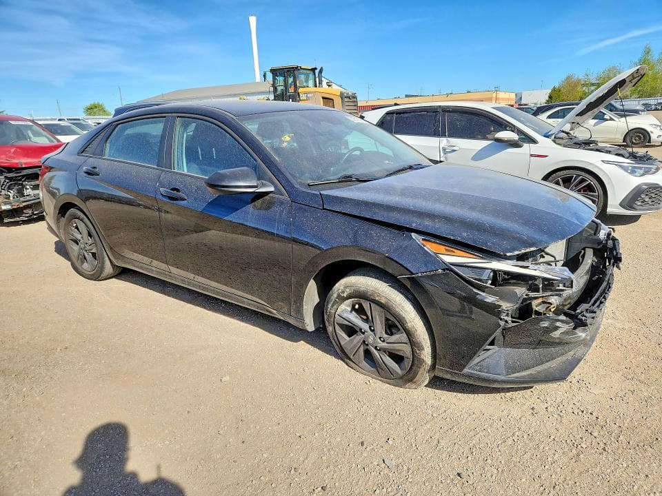 2023 HYUNDAI ELANTRA SEL 4