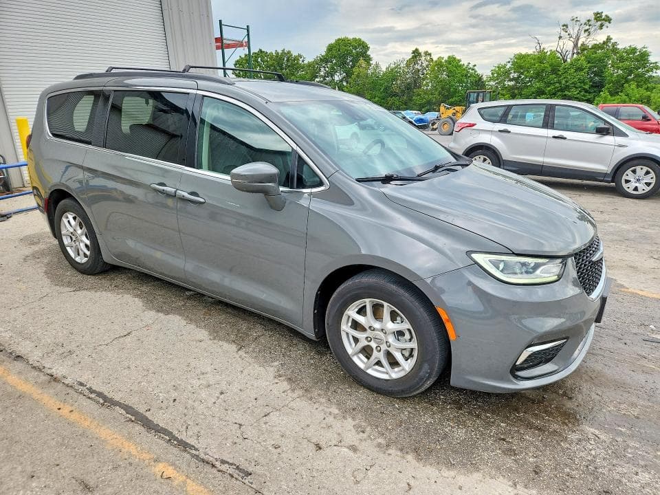 2022 CHRYSLER PACIFICA TOURING L 4