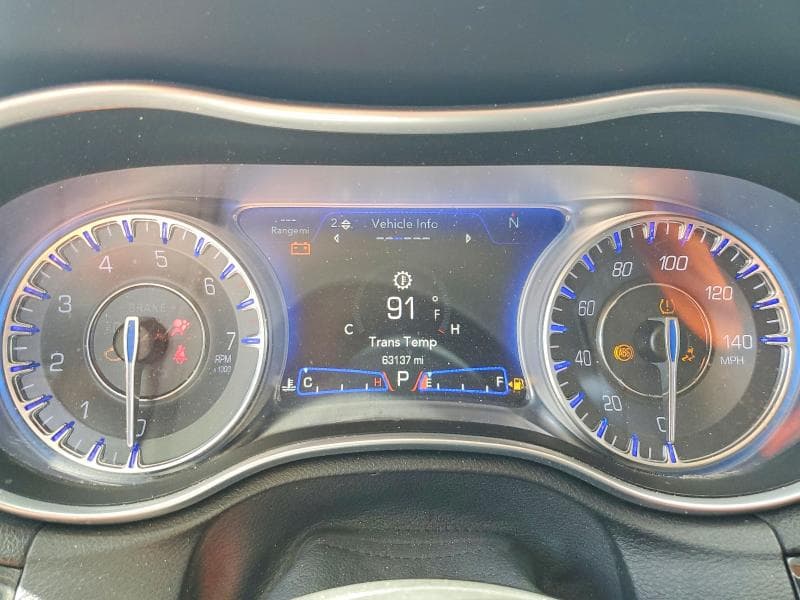 2023 CHRYSLER 300 TOURING 9