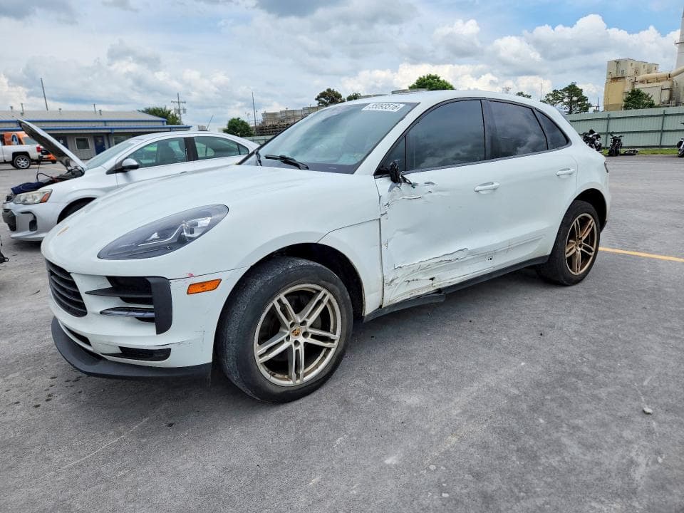 2019 PORSCHE MACAN - 1
