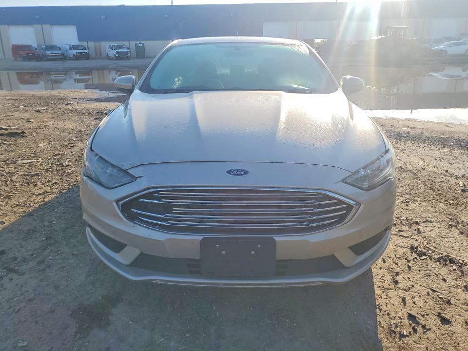 2017 FORD FUSION SE 5