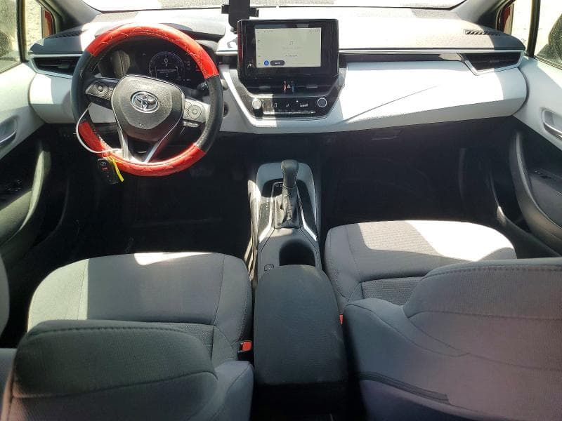 2026 TOYOTA COROLLA SE 8