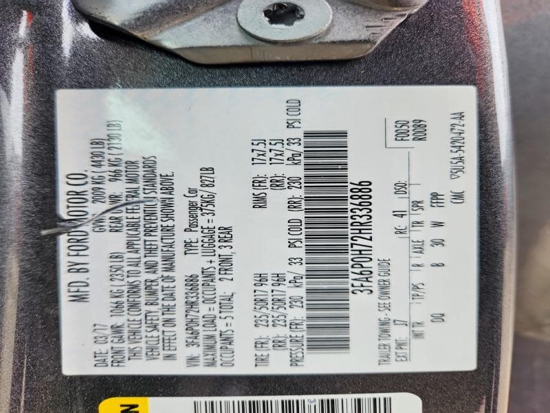 2017 FORD FUSION SE 12