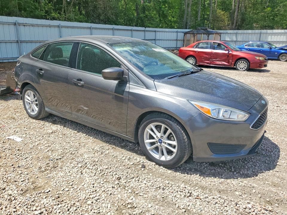 2018 FORD FOCUS SE 4