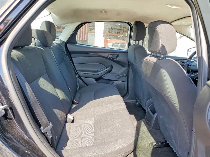 2017 FORD FOCUS S 10