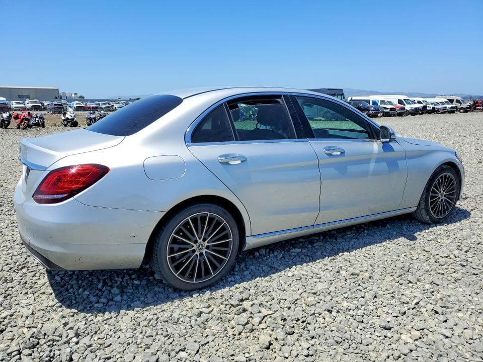2020 MERCEDES-BENZ C 300 3