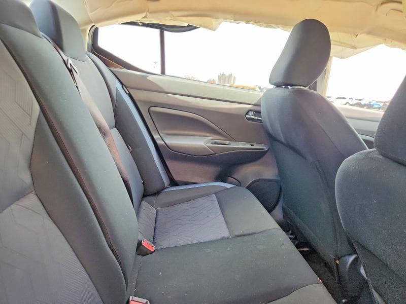 2024 NISSAN VERSA 20