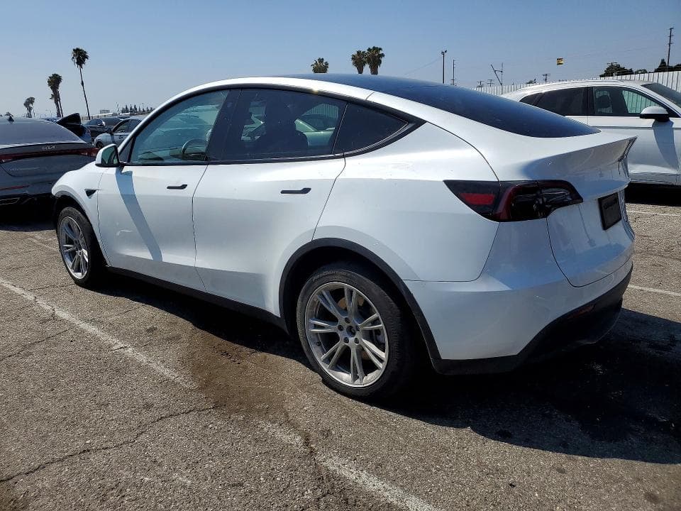 2023 TESLA MODEL Y 2