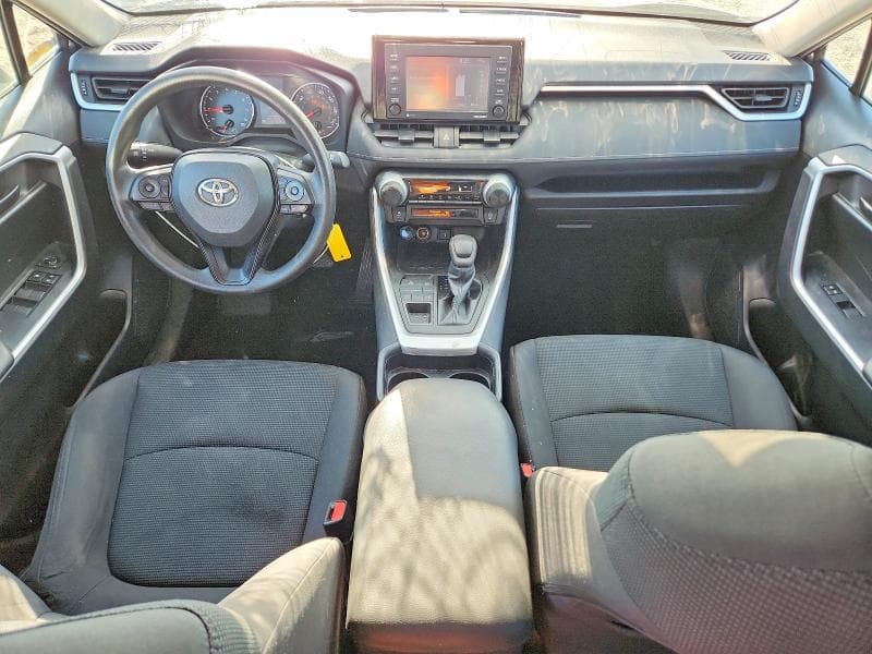 2021 TOYOTA RAV4 LE 8