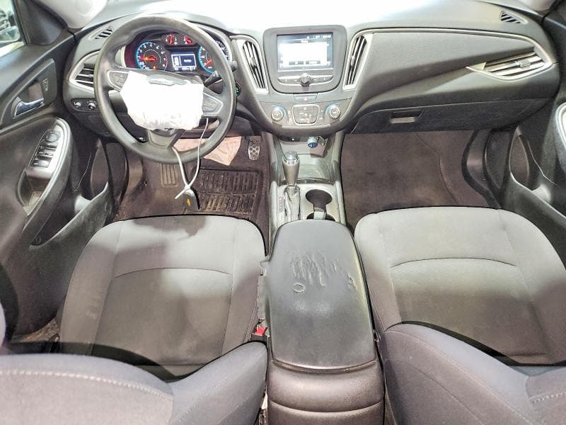 2017 CHEVROLET MALIBU LS 8