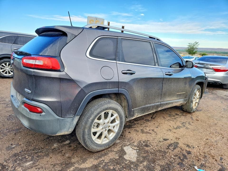 2018 JEEP CHEROKEE LATITUDE PLUS 3