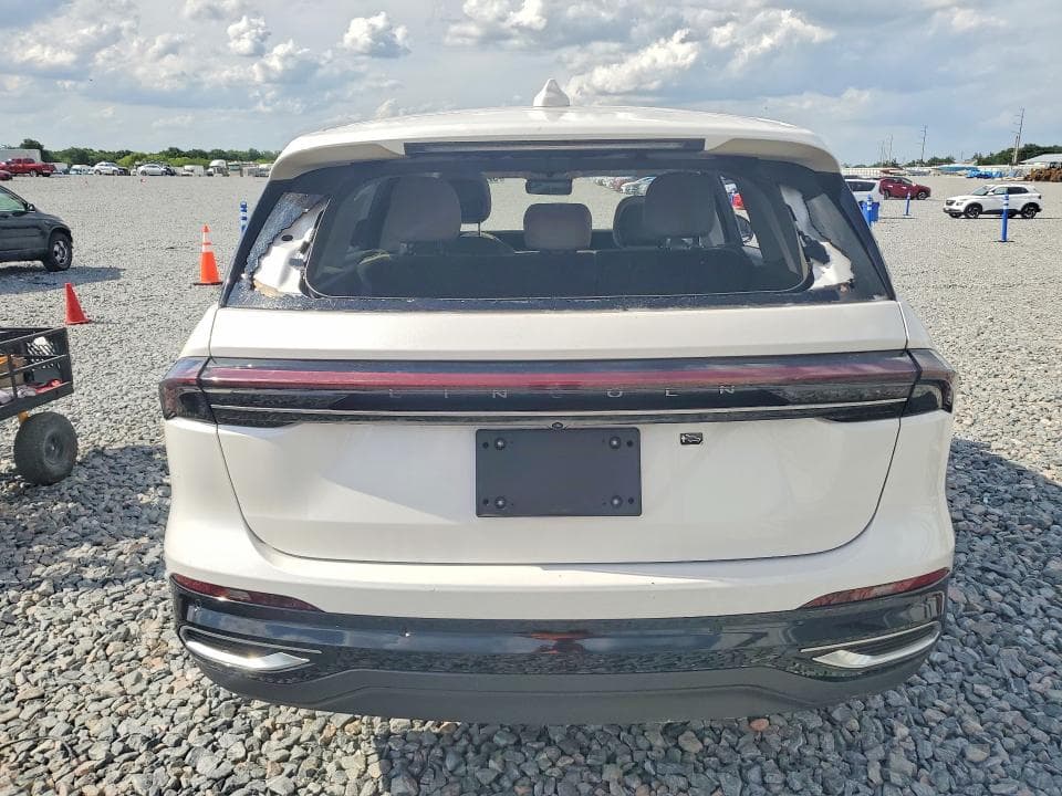 2024 LINCOLN NAUTILUS PREMIERE 6