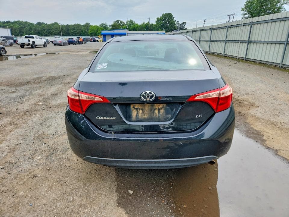 2018 TOYOTA COROLLA LE 6