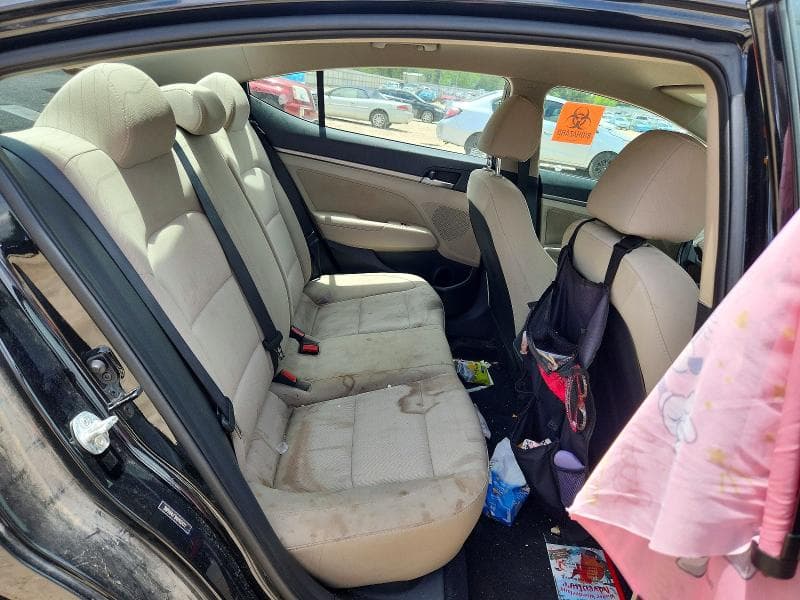 2017 HYUNDAI ELANTRA SE 10