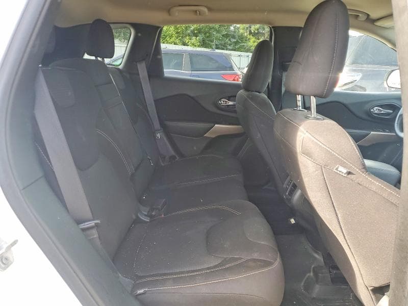 2017 JEEP CHEROKEE LATITUDE 11
