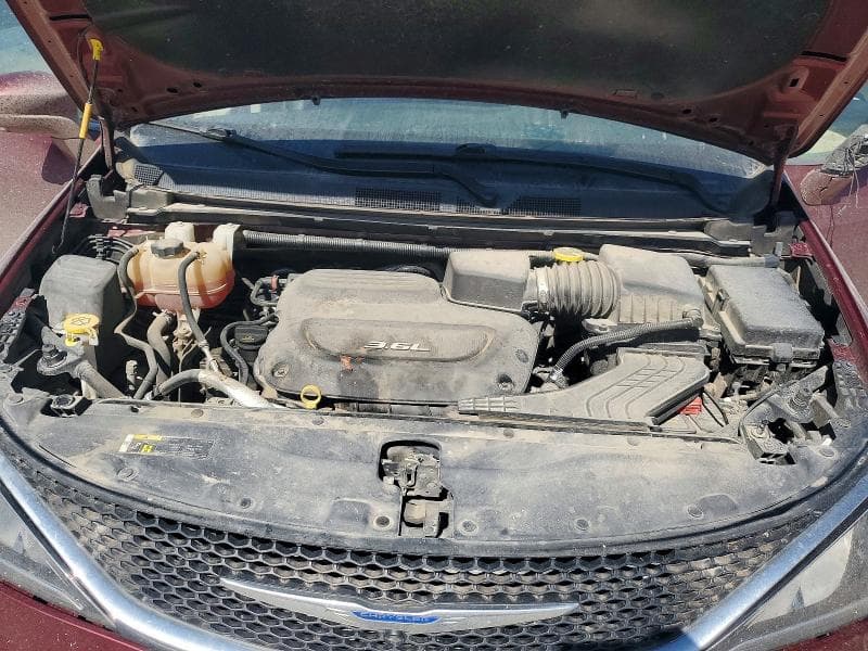 2018 CHRYSLER PACIFICA TOURING L PLUS 12