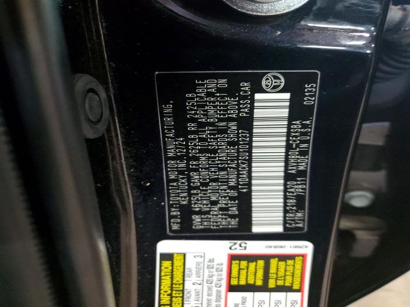 2025 TOYOTA CAMRY SE 12