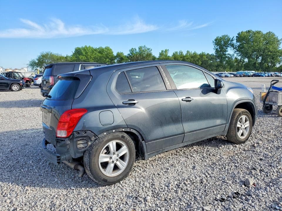 2019 CHEVROLET TRAX LS 3
