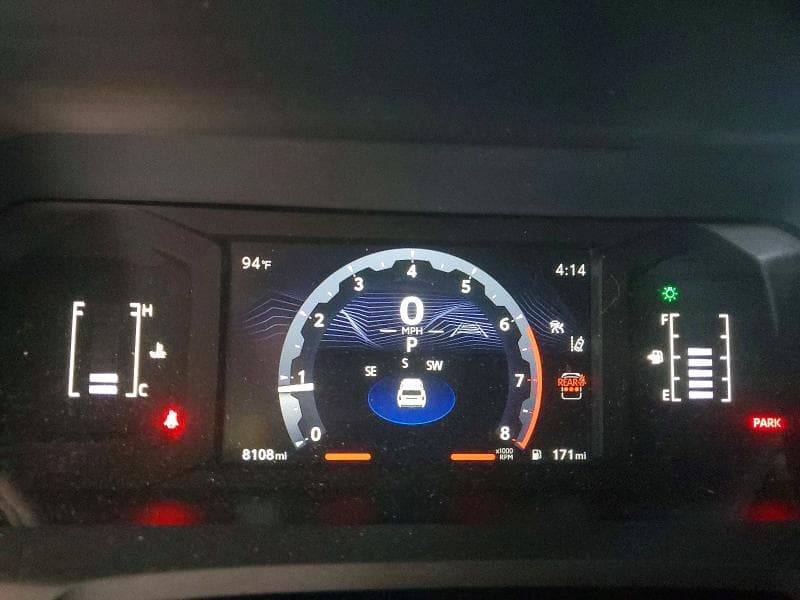 2025 TOYOTA 4RUNNER SR5 9