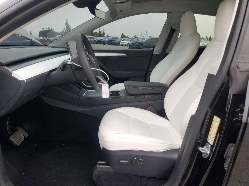 2024 TESLA MODEL Y 7