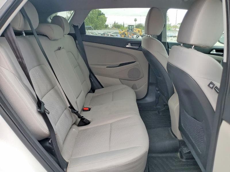 2019 HYUNDAI TUCSON SE 11